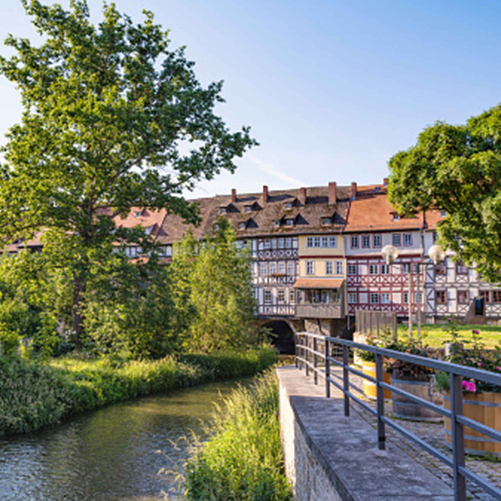 Thüringen Erfurt © iStock Blick auf die Krämerbrücke Erfurt